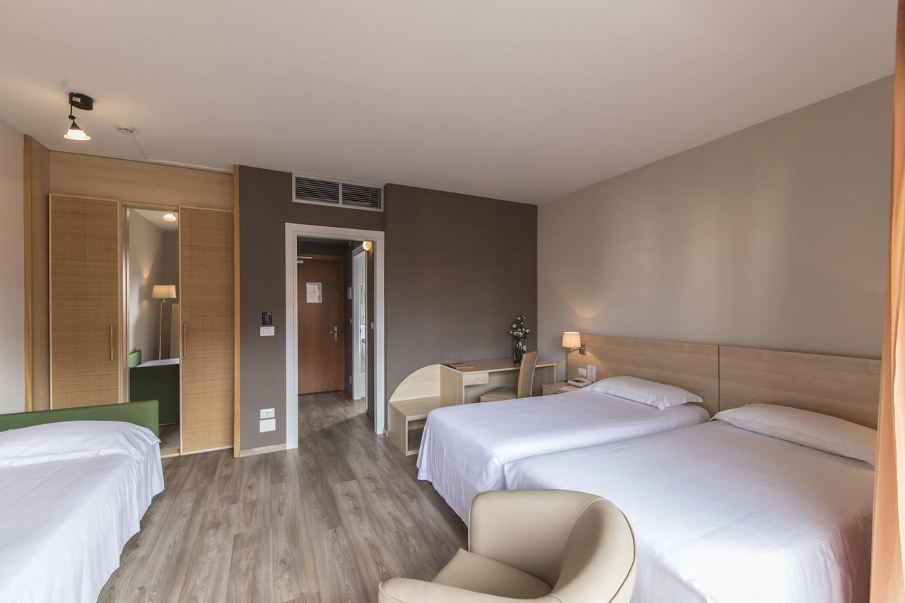 Hotel Donatello Имола Экстерьер фото